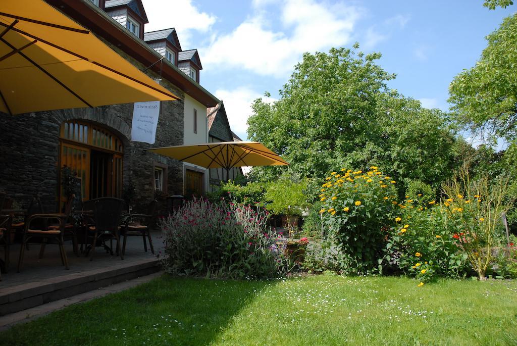 Juffer Flair Restaurant Gaestehaus Brauneberg Exterior foto